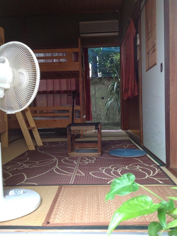 Buddha Guest House Shirahama Onsen Exterior photo
