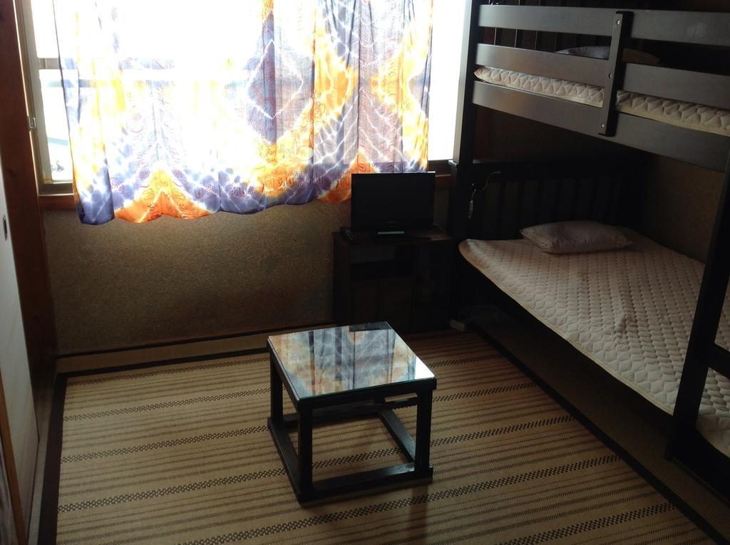 Buddha Guest House Shirahama Onsen Room photo